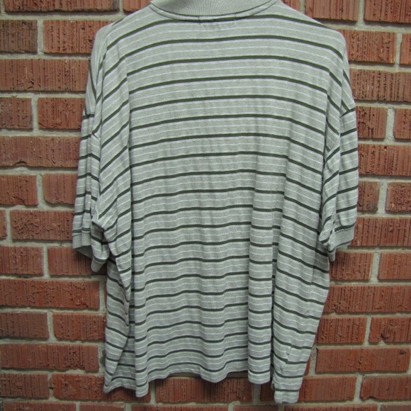 BASIC EQUIPMENT SHORT SLEEVE XL SHIRT - Picture 2 of 2